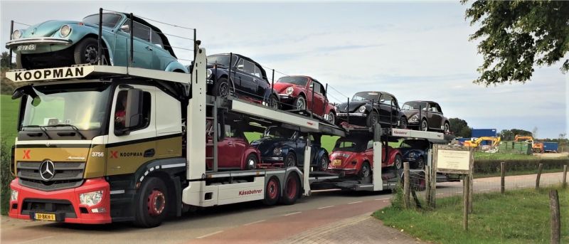 Truck met wagens